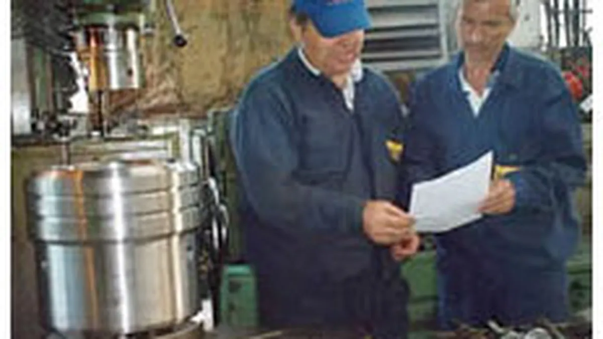 Actiunile Uztel intra de luni la categoria a doua a Bursei de Valori