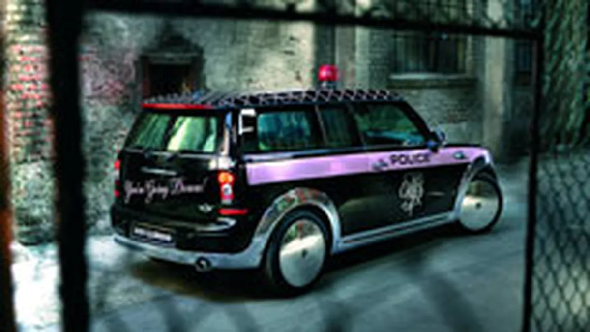 Un automobil Mini cu design unicat va fi vandut la licitatie cu 40-50.000 euro