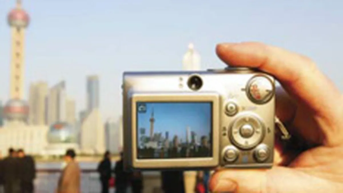 Piata locala de camere foto digitale va ajunge la 48 mil euro in 2008