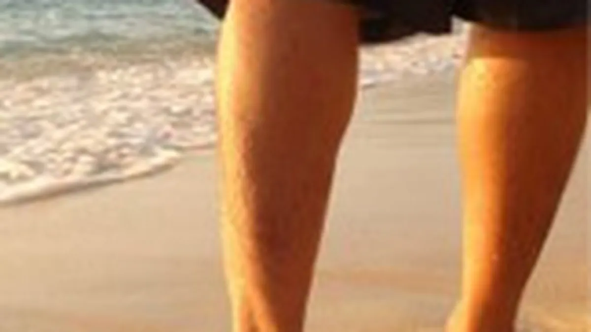 Oamenii de afaceri \se muta\ in week-end-urile de vara pe litoral