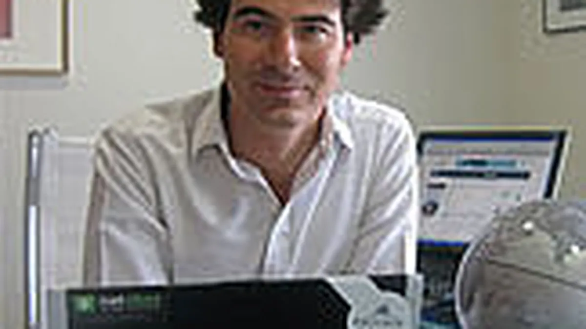 Actionarii eRepublik vor sa angajeze editori in mai multe tari