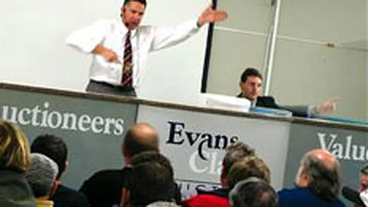 Operele de arta licitate vara aceasta la Londra valoreaza 1,2 mld. $