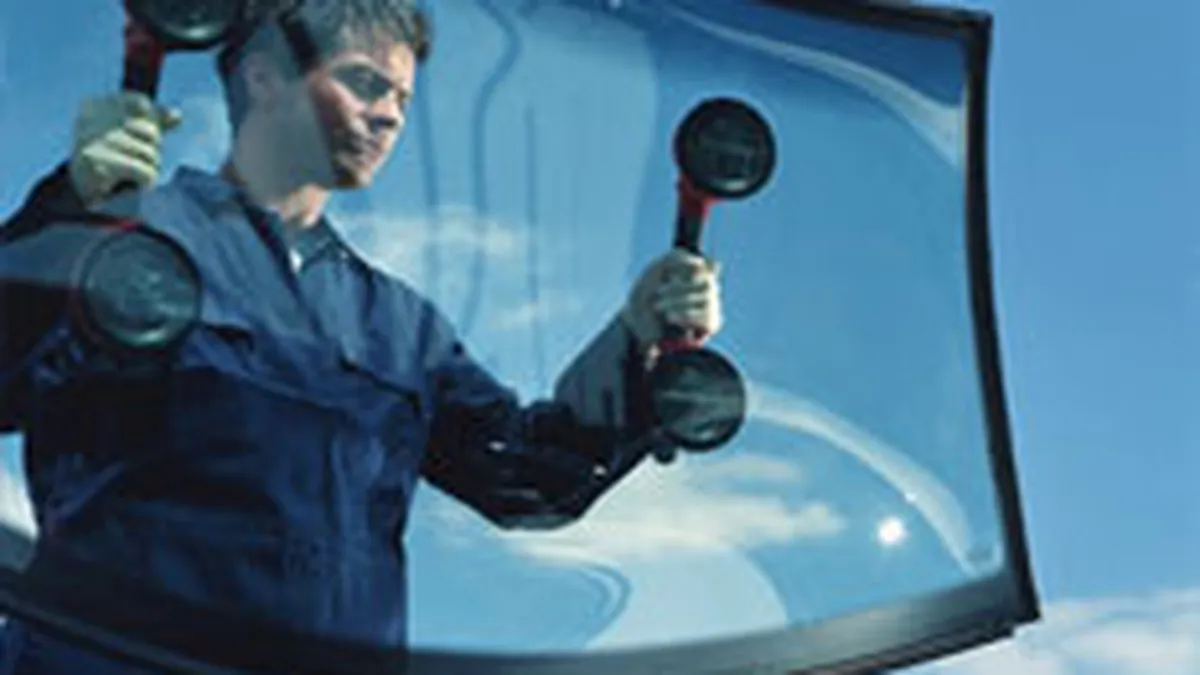 GlassCorp a deschis o fabrica de geamuri la Buzau, cu 10 mil. euro