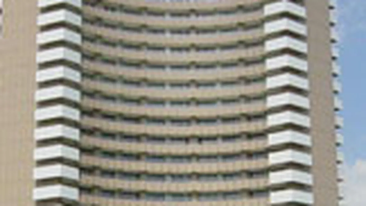 50.000 euro pentru modernizarea parcarii hotelului Intercontinental