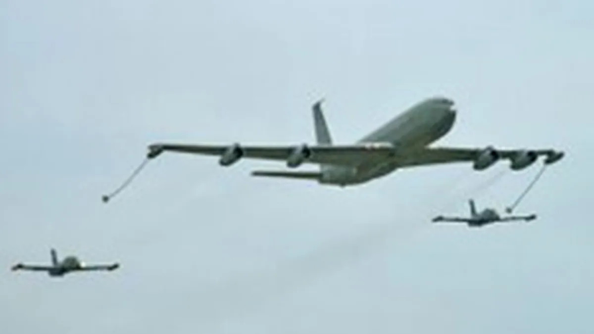 Cum afecteaza criza petrolului liniile aeriene low-cost din Romania