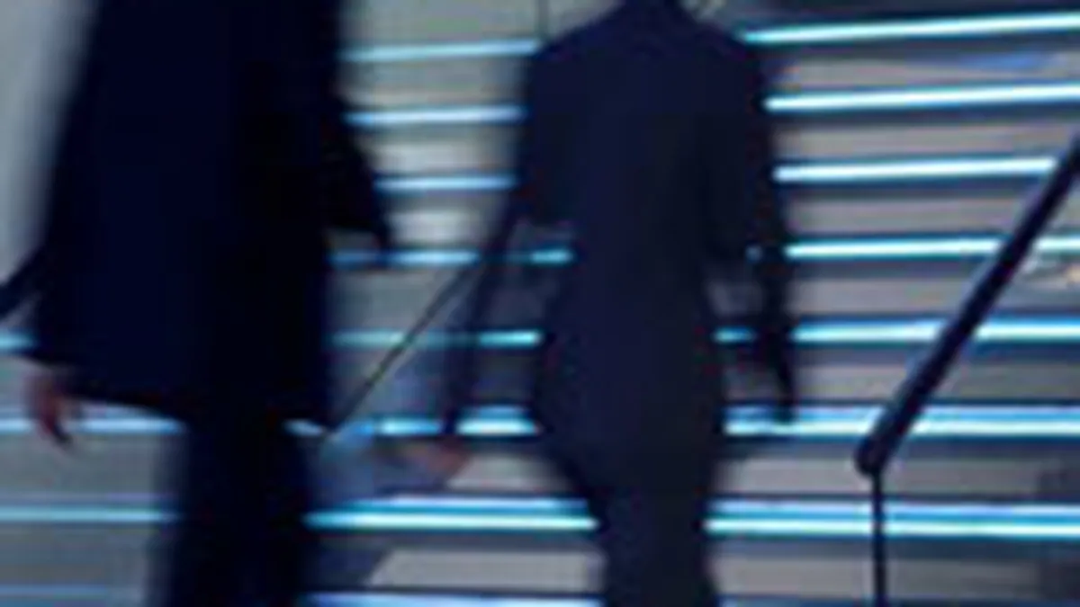 Analistii se asteapta la concedieri masive la \gigantul berii\ InBev-Anheuser