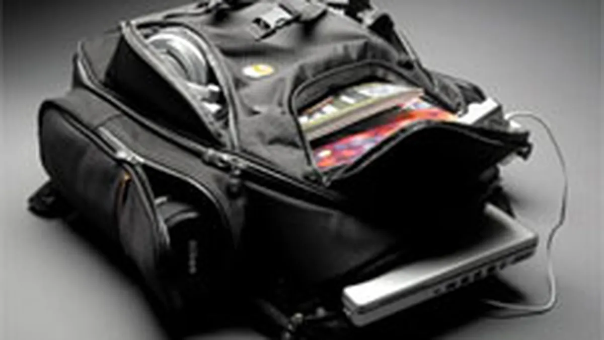 Investitie de 25.000 euro intr-un magazin online pentru genti de lux pentru laptop