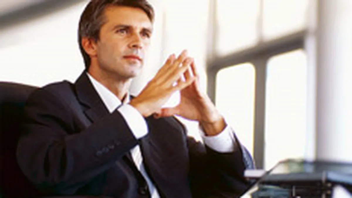 CEO-ul proaspat angajat, mai scump decat un succesor din interior