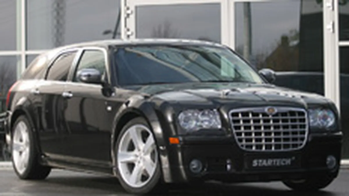 Chrysler si Nissan vor sa produca in parteneriat masini pentru clasa medie