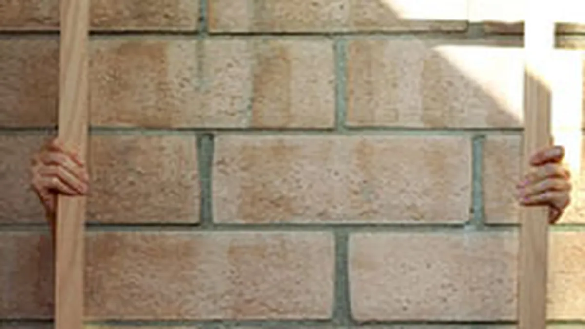 Frauda de 1 mil. euro: 100 de persoane au achitat avansul pentru apartamente inexistente