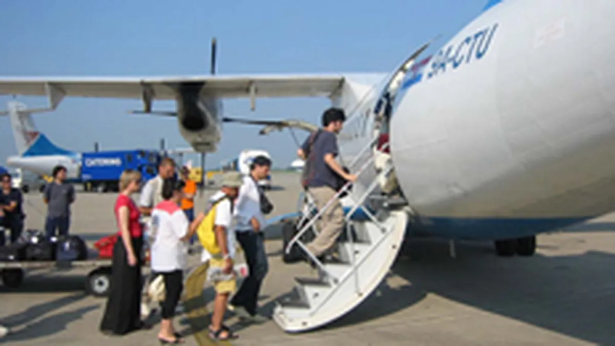 Mutarea low-cost-urilor pe Otopeni transforma octombrie intr-o luna de varf