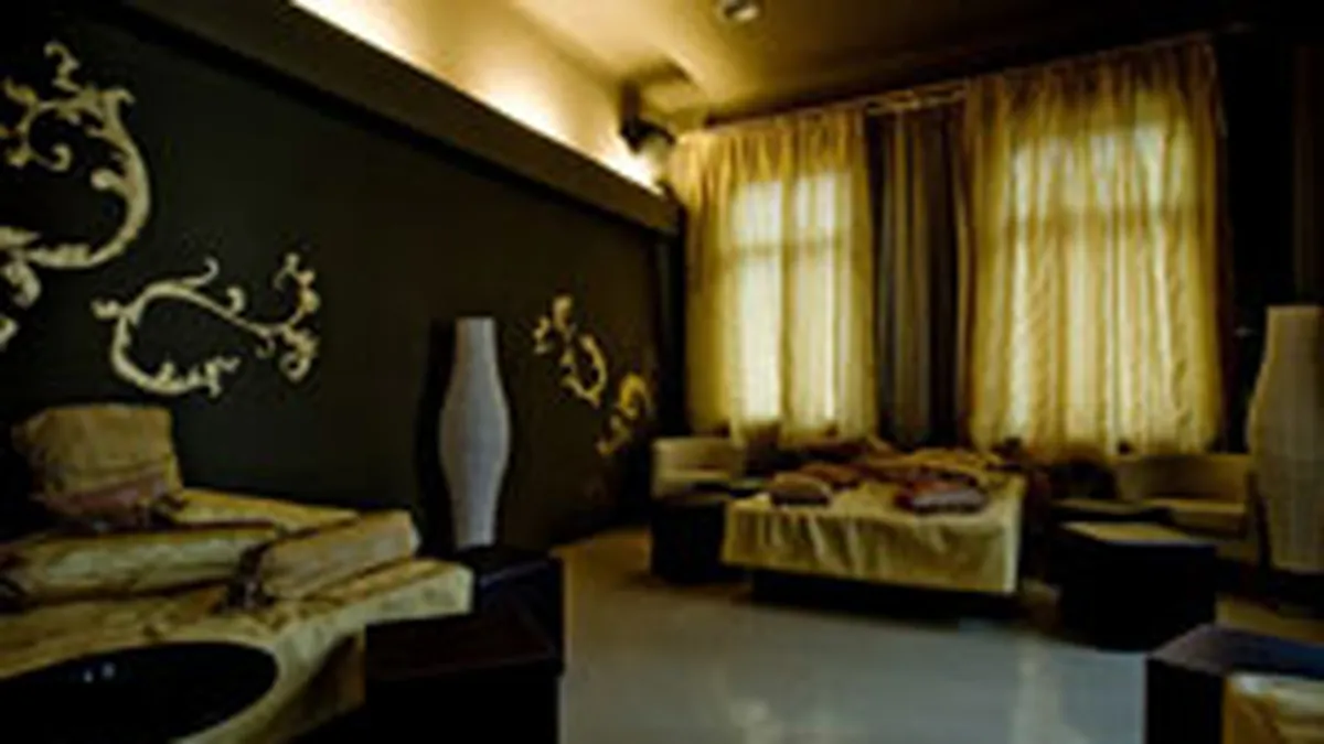 45.000  euro pentru o cafenea cu paturi in centrul Capitalei