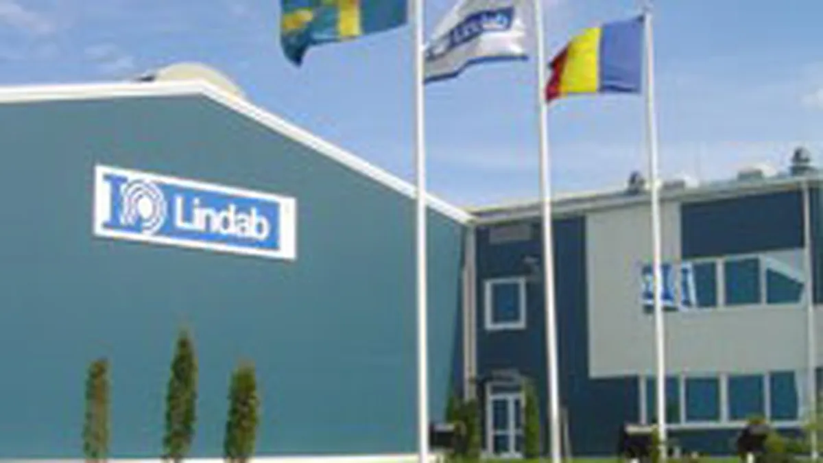 Concurenta a avizat preluarea societatilor Rova si Vios de catre Lindab