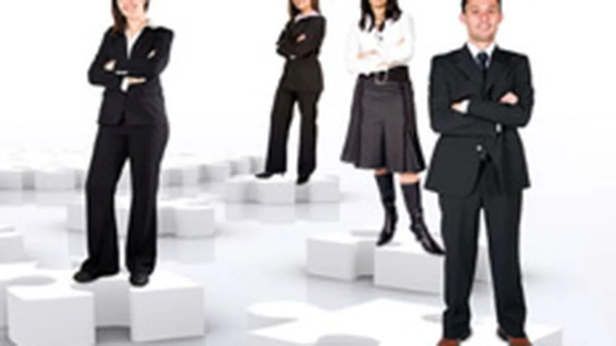 Studiu Evolore: Juniorii din PR cer salariu de 500 euro la primul job