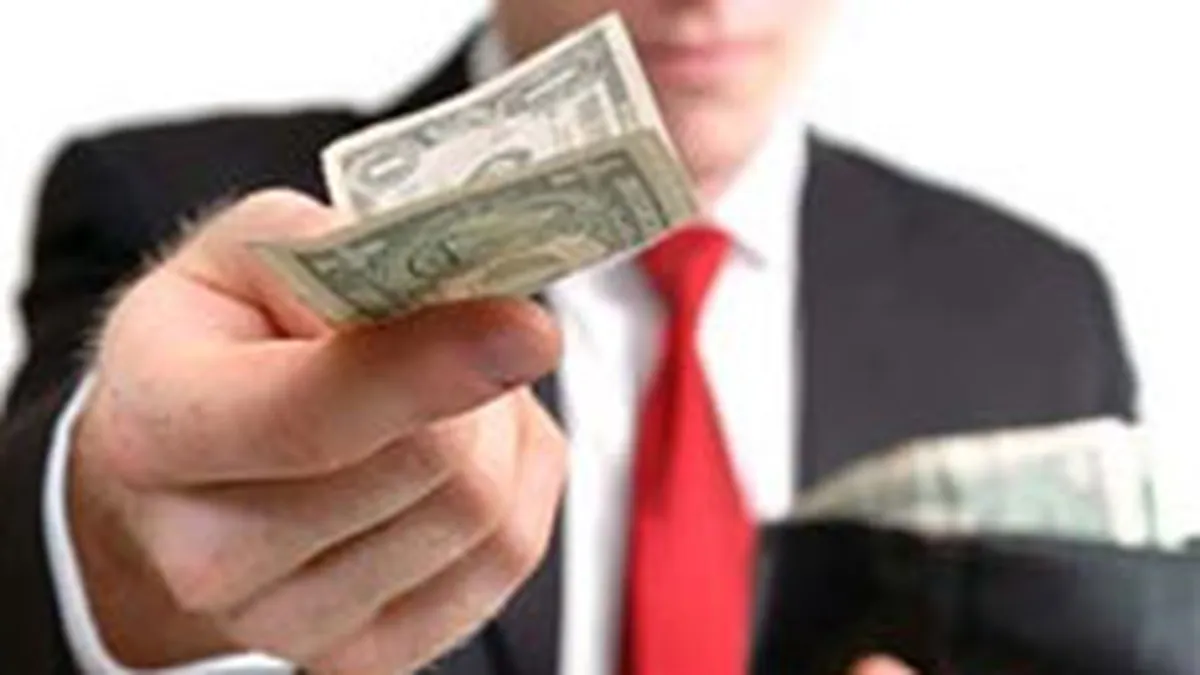 UniCredit Tiriac a acordat serviciului Boom TV un credit de 18,5 mil. euro