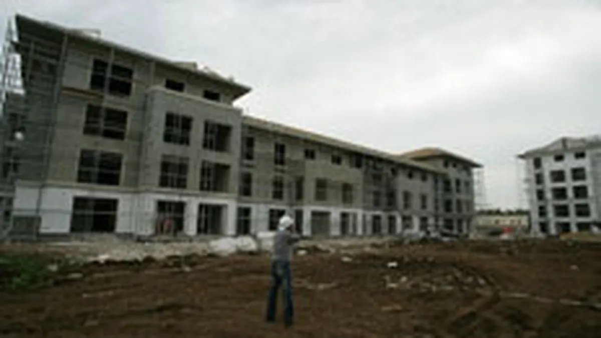 Bilantul investitiilor in mini-orasul Cosmopolis dupa un an: peste 80 mil. euro