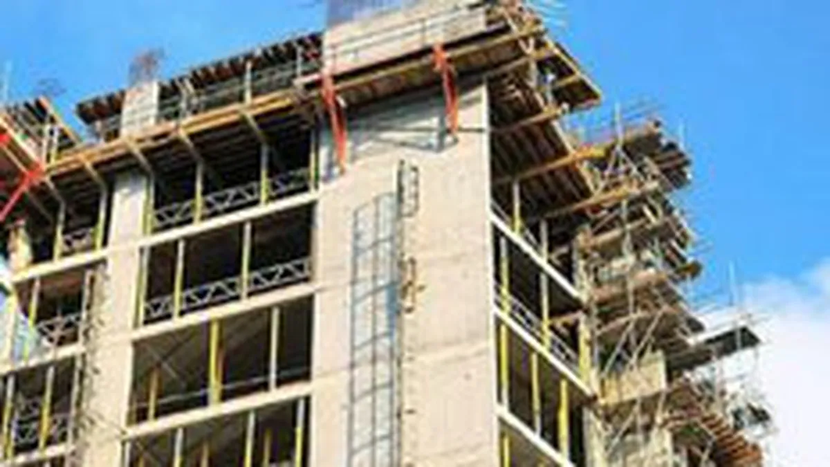 Criza va incetini ritmul de livrare a proiectelor finantate majoritar de banci