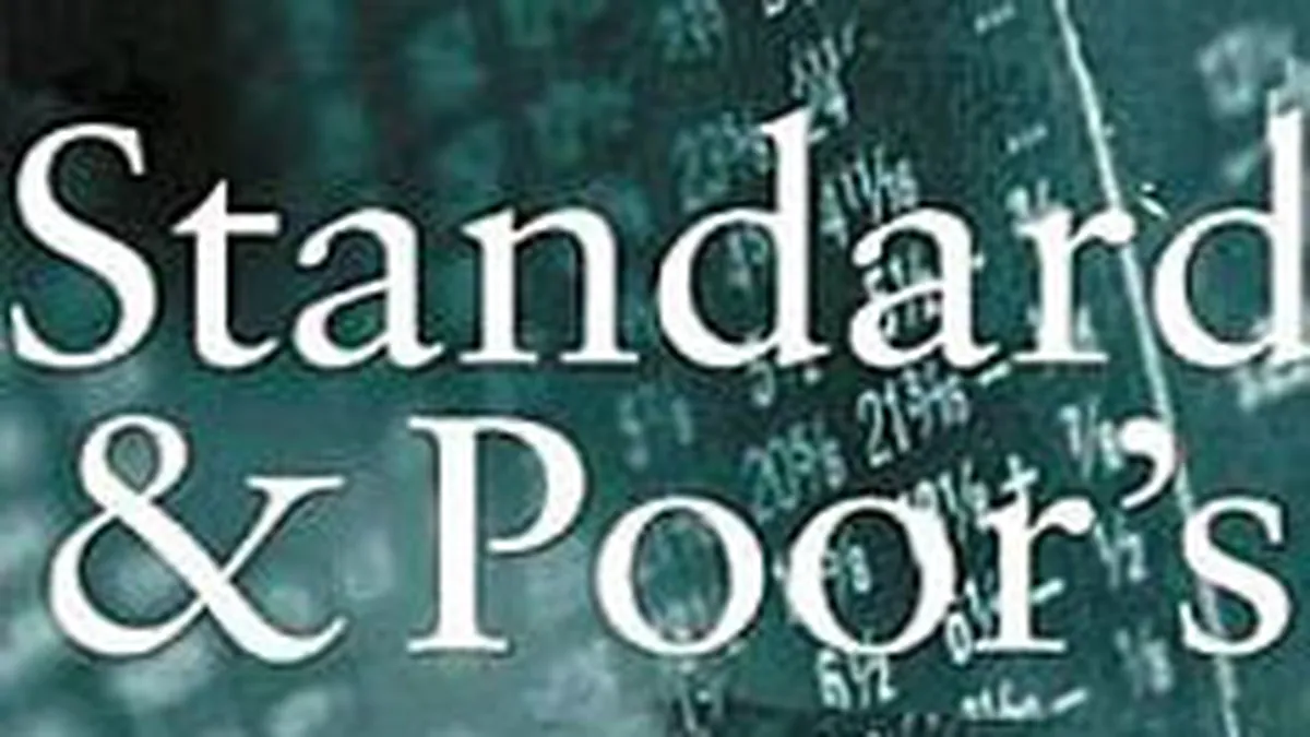 S&P a coborat perspectiva de rating a Bucurestiului de la stabila la negativa