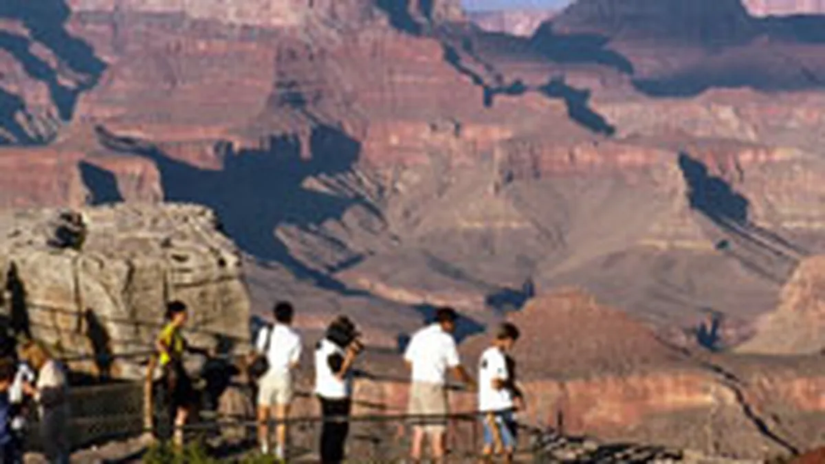 Cresterea turismului global scade cu 5 p.p.  in 2008, dar ce e mai rau vine in 2009