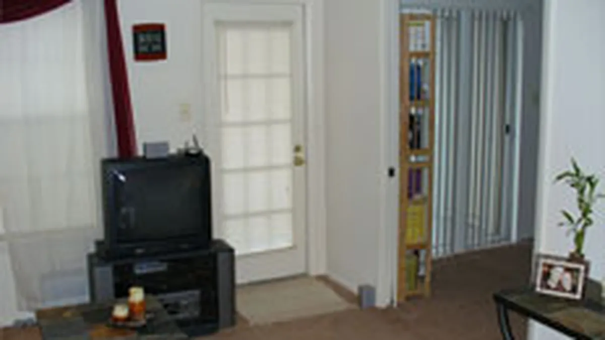 Numarul ofertelor de apartamente vechi a crescut in octombrie cu 20%