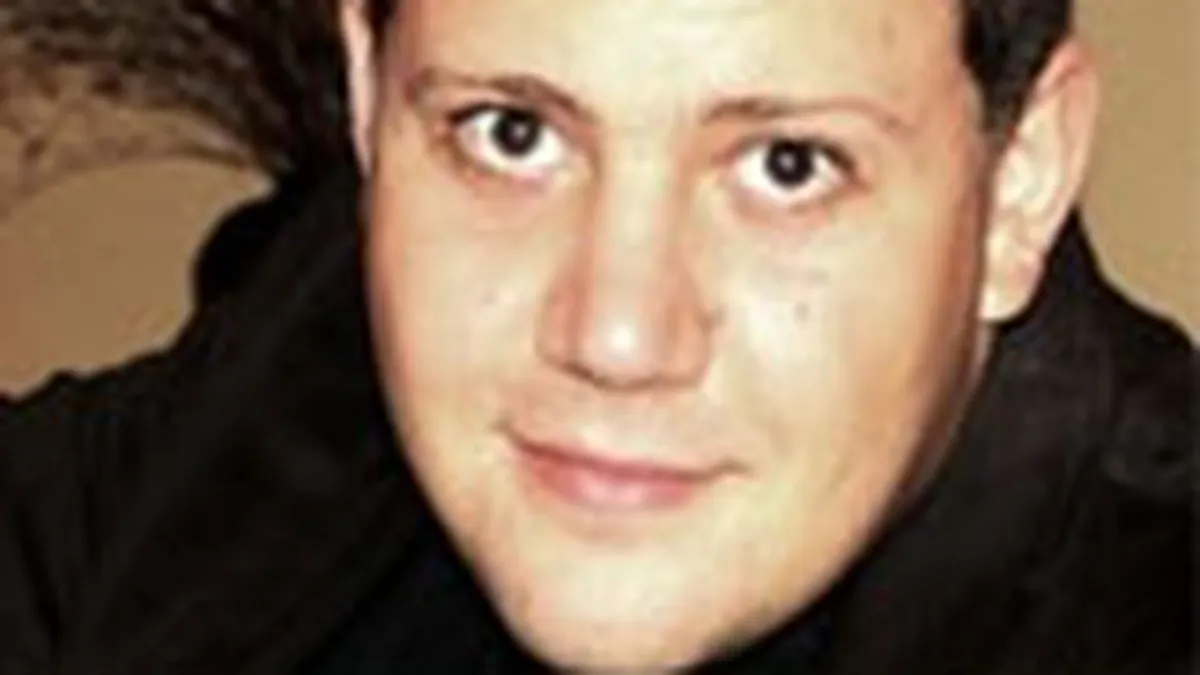 Doi manageri MPInteractiv parasesc compania