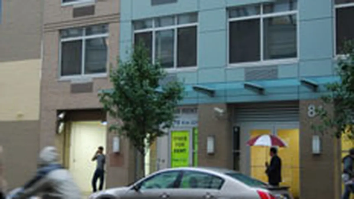 Chiriile pentru spatiile comerciale stradale ultra-centrale din Bucuresti s-au impotmolit