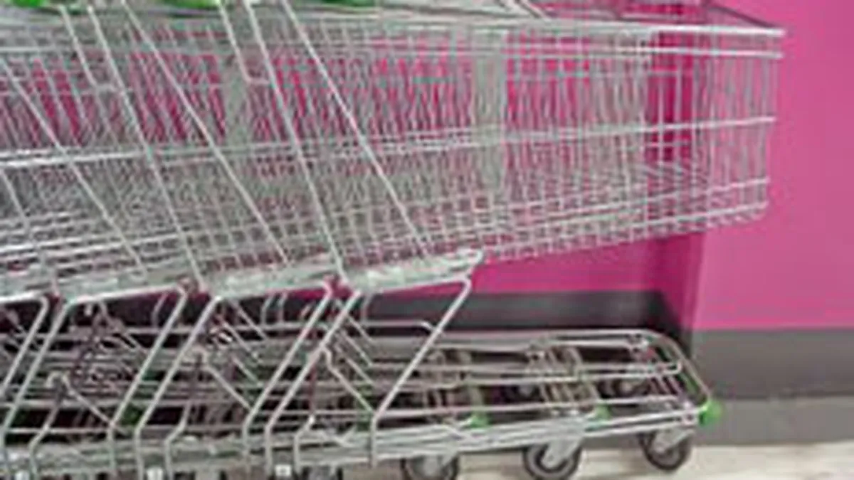 Carrefour deschide joi un hipermarket la Buzau