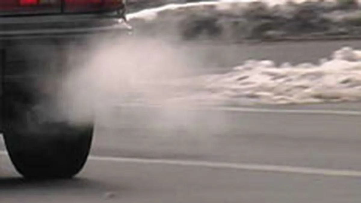 Guvernul vrea sa majoreze taxa de poluare pentru masinile second hand