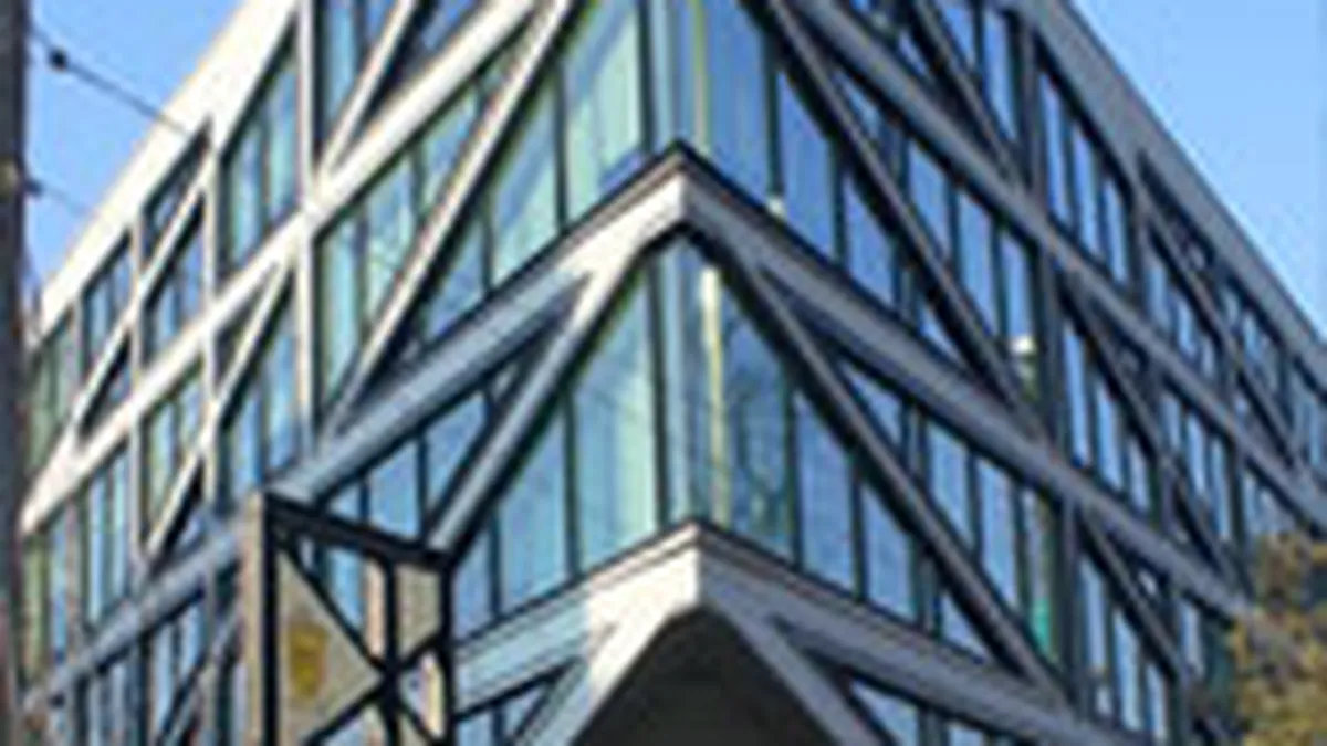 10% din clientii Bancii Transilvania sunt in Capitala