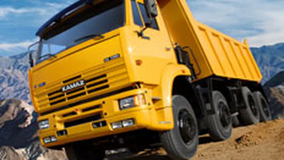 Daimler preia 10% din actiunile producatorului rus de camioane Kamaz