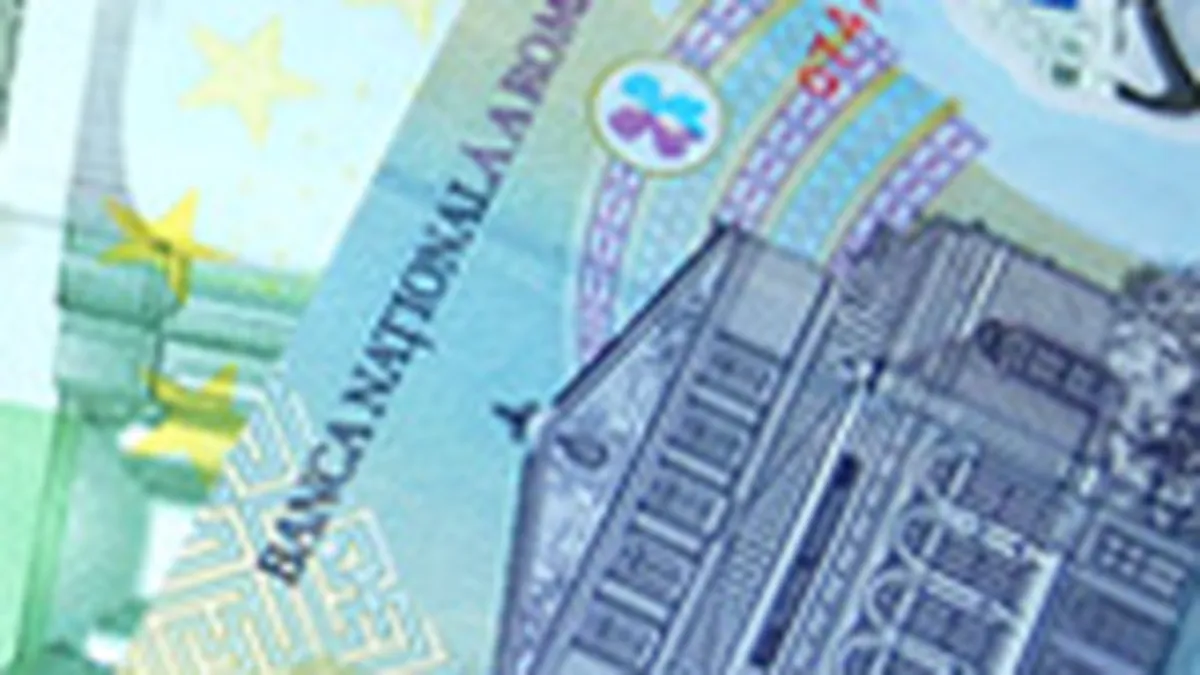 Analistii bancari: Leul plateste greselile BNR si ale guvernantilor, ingrozind debitorii in valuta
