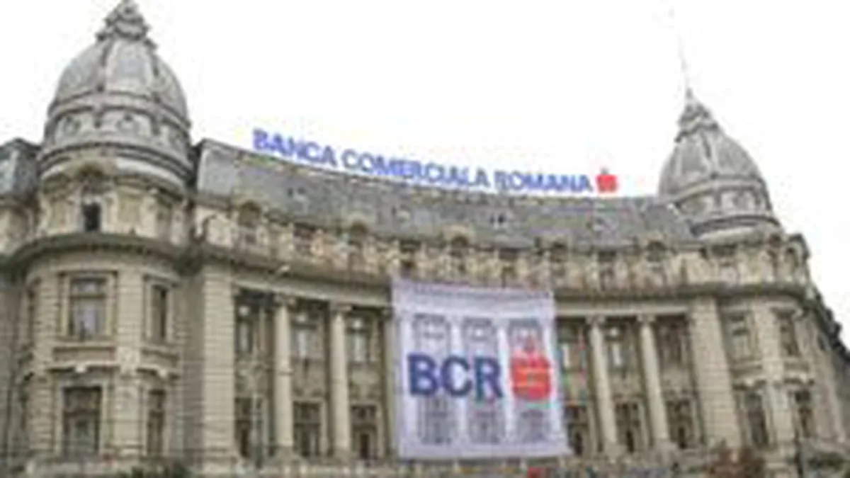 75% dintre angajatii BCR intra in greva generala, nemultumiti de salarii