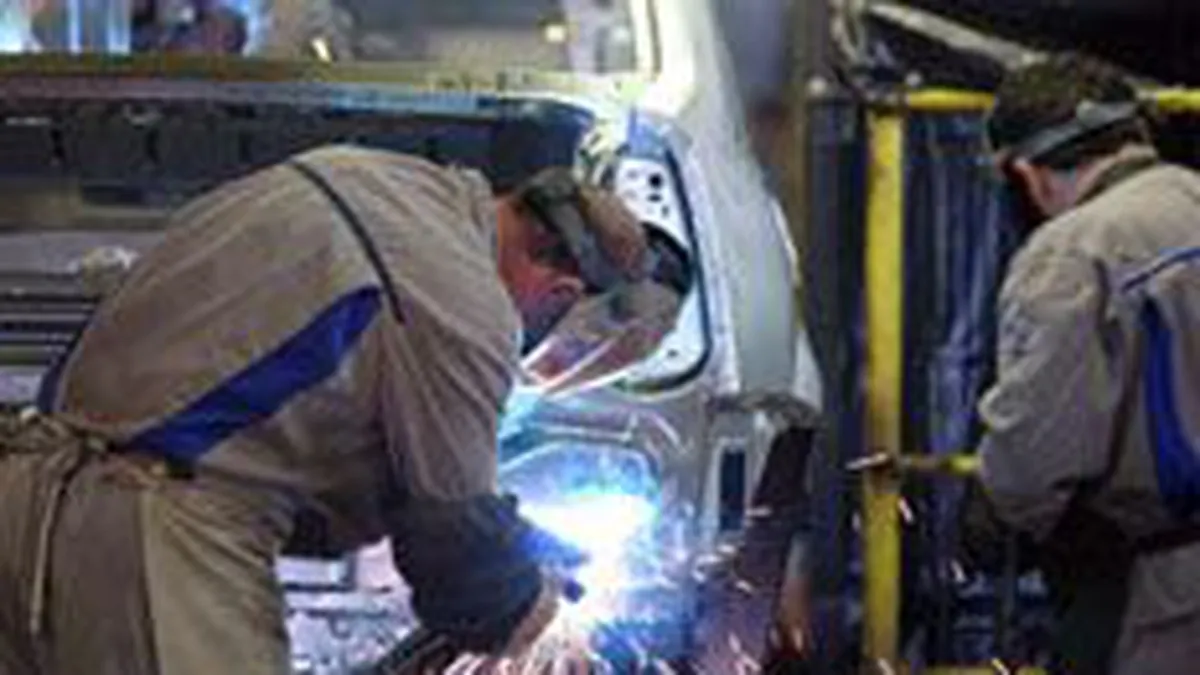 Dacia ar putea disponibiliza 4.000 de angajati