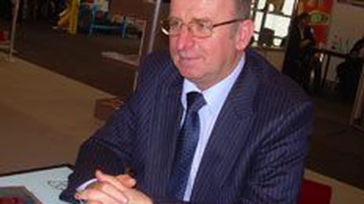 Emanoil Viciu a vandut vineri 107.000 actiuni Teraplast