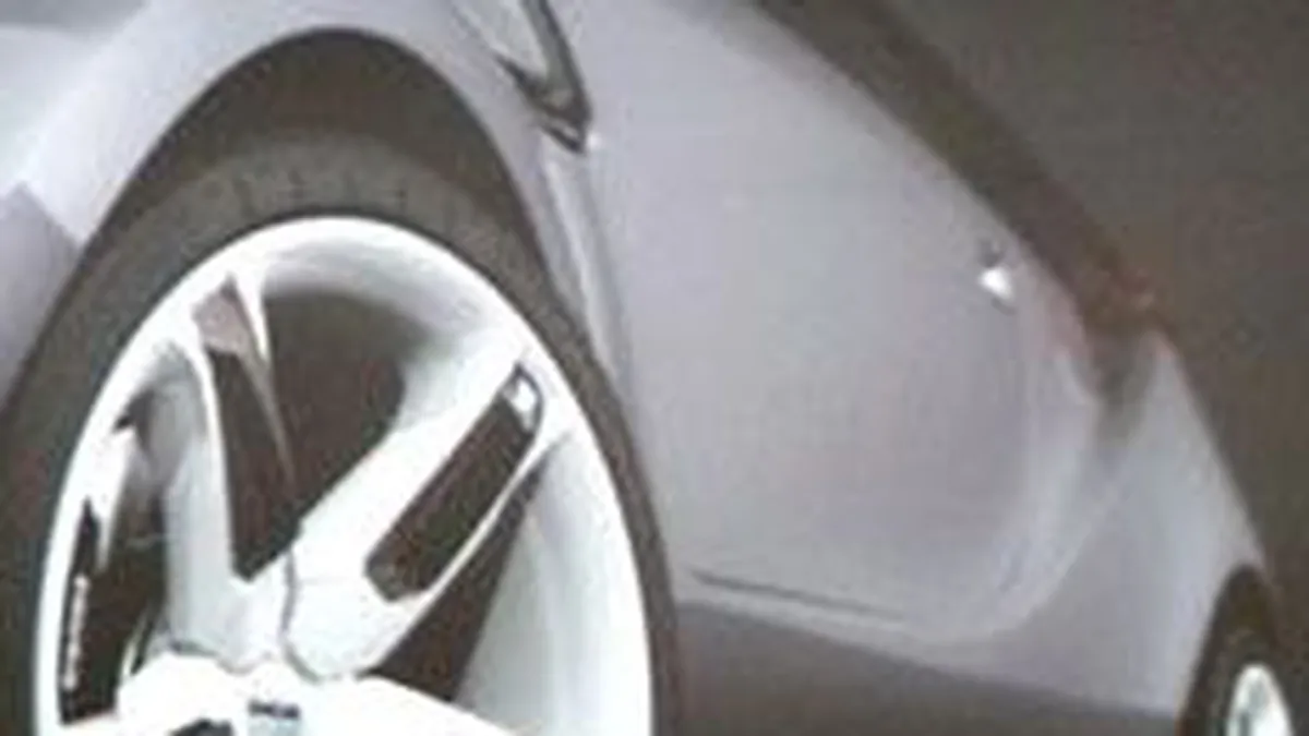 Pozele \spion\ cu Dacia Coupe ar putea anunta primul SUV din istoria Dacia