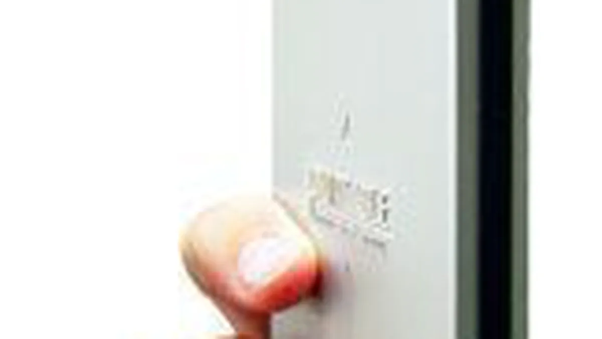 Tranzactia Toshiba-Fujitsu ar putea sa fie finalizata in T2