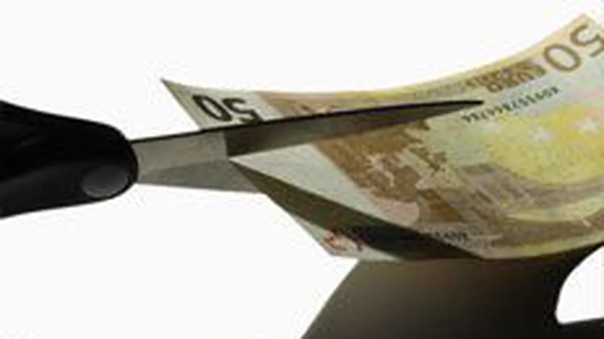 Agentiile de turism isi reduc puternic cheltuielile si investitiile in 2009