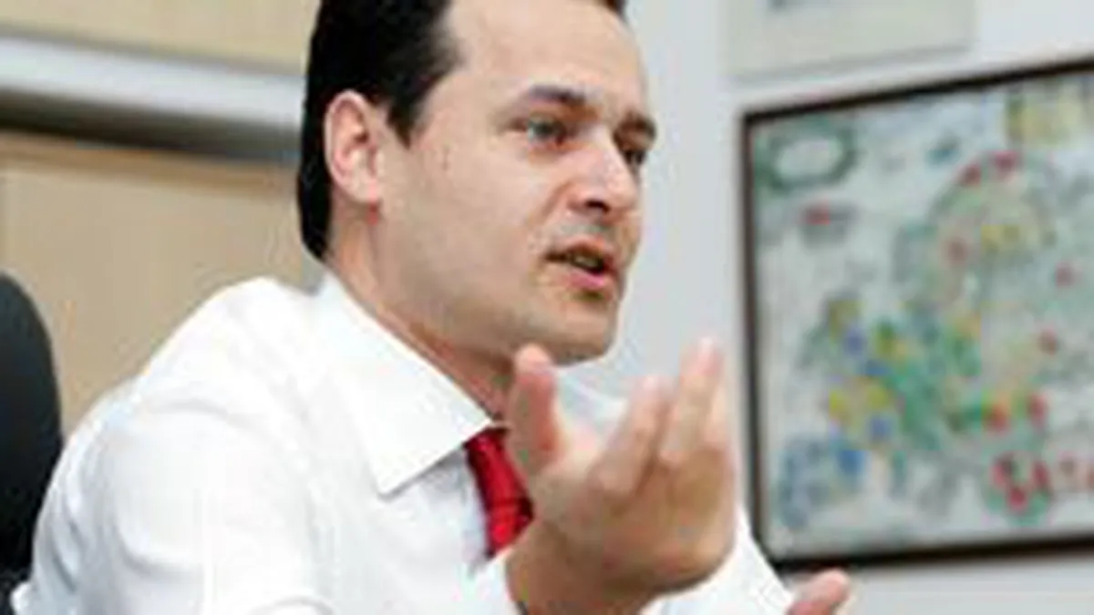 Marius Ghenea a investit 30.000 de euro intr-un \showroom de flori\