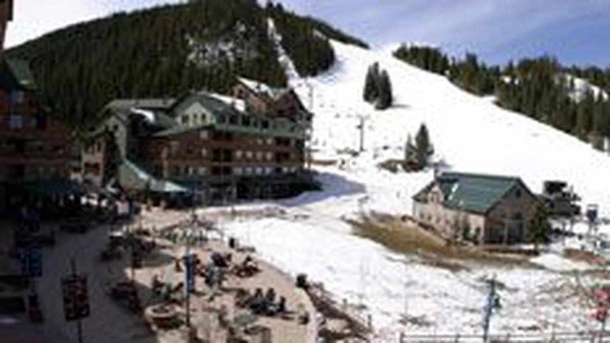 Programul \O saptamana la munte\ asteapta circa 10.000 de turisti in 2 luni