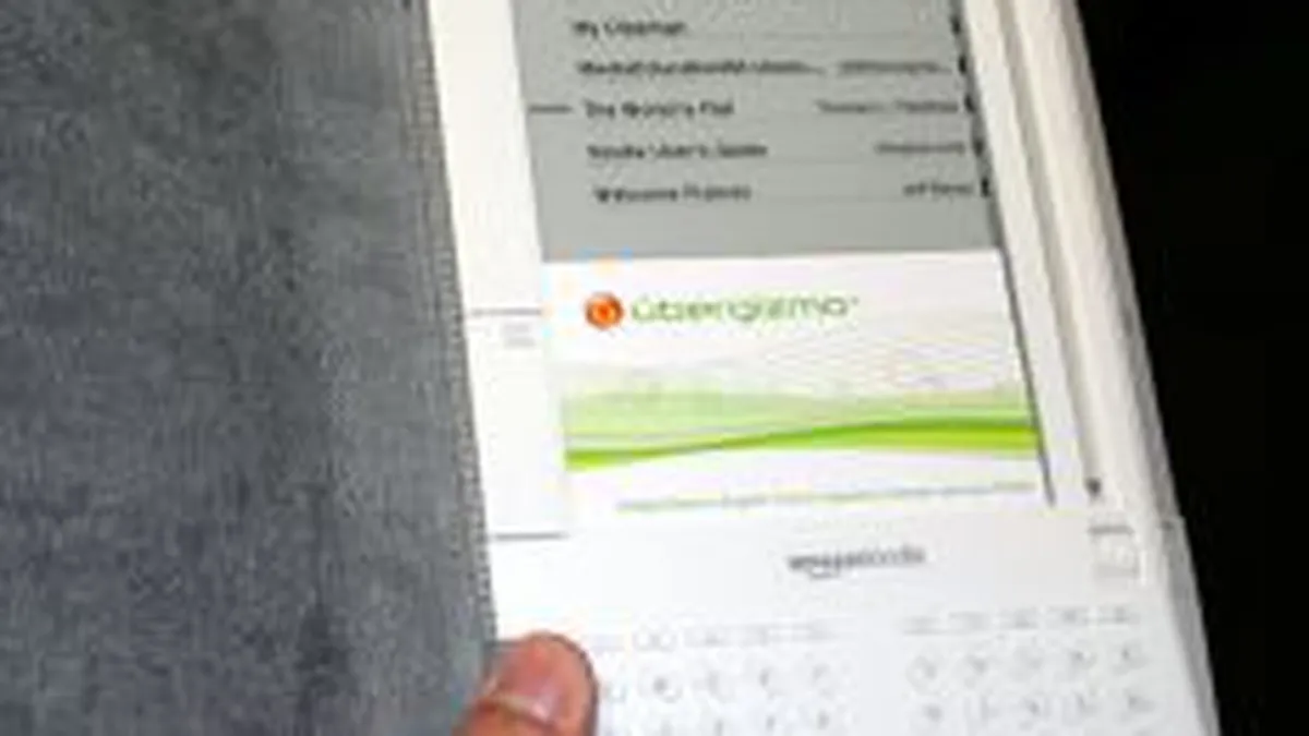 Discovery da in judecata Amazon pentru brevete tehnologice folosite la \cartea digitala\ Kindle