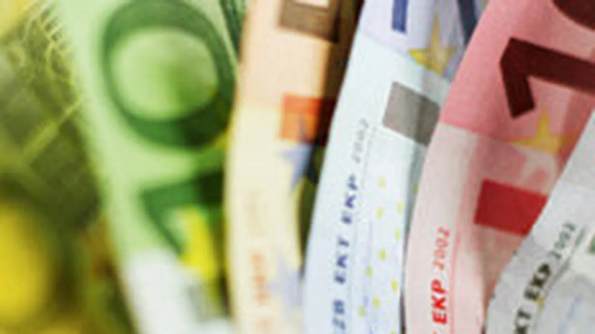 Salariul mediu net a ajuns la 317 euro in februarie