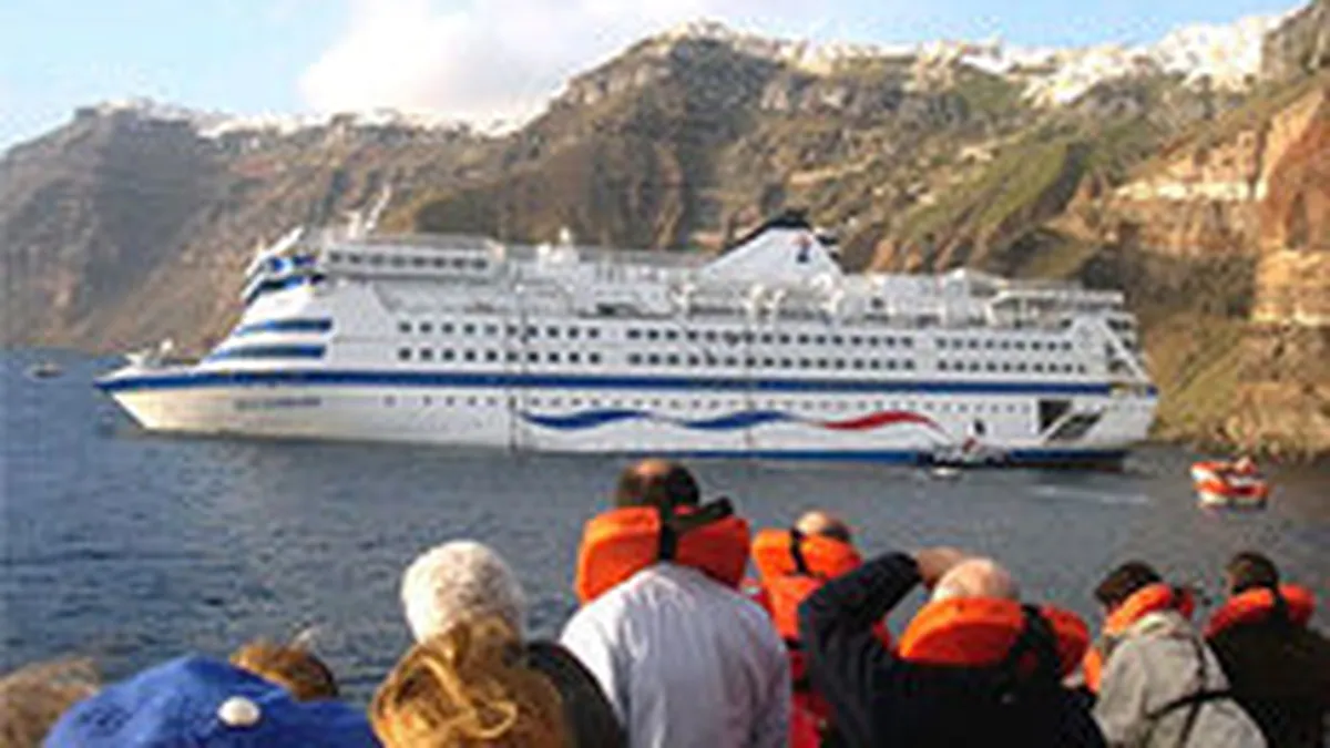 Grecia pierde turisti din Occident, dar \castiga\ romani