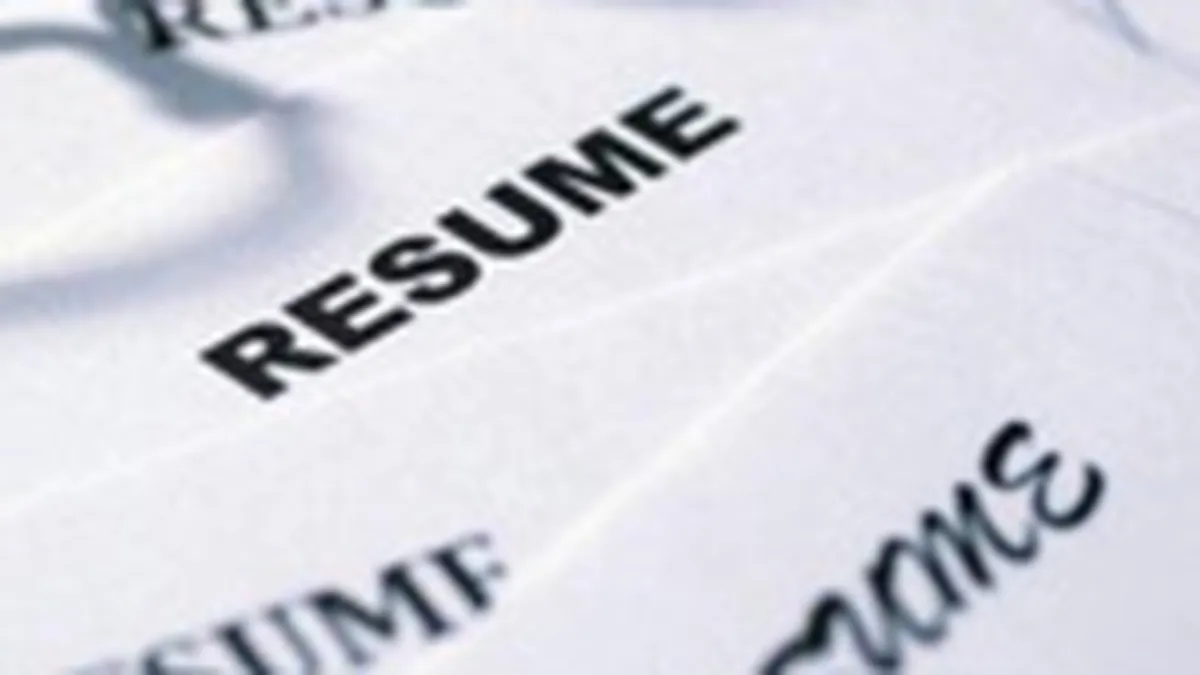 Bursa locurilor de munca ofera 625 de joburi profesionistilor cu studii superioare