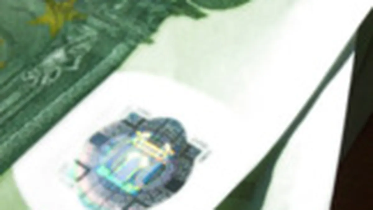 Ministerul Muncii: Salariul minim de 700 lei in mediul privat e fezabil in Romania