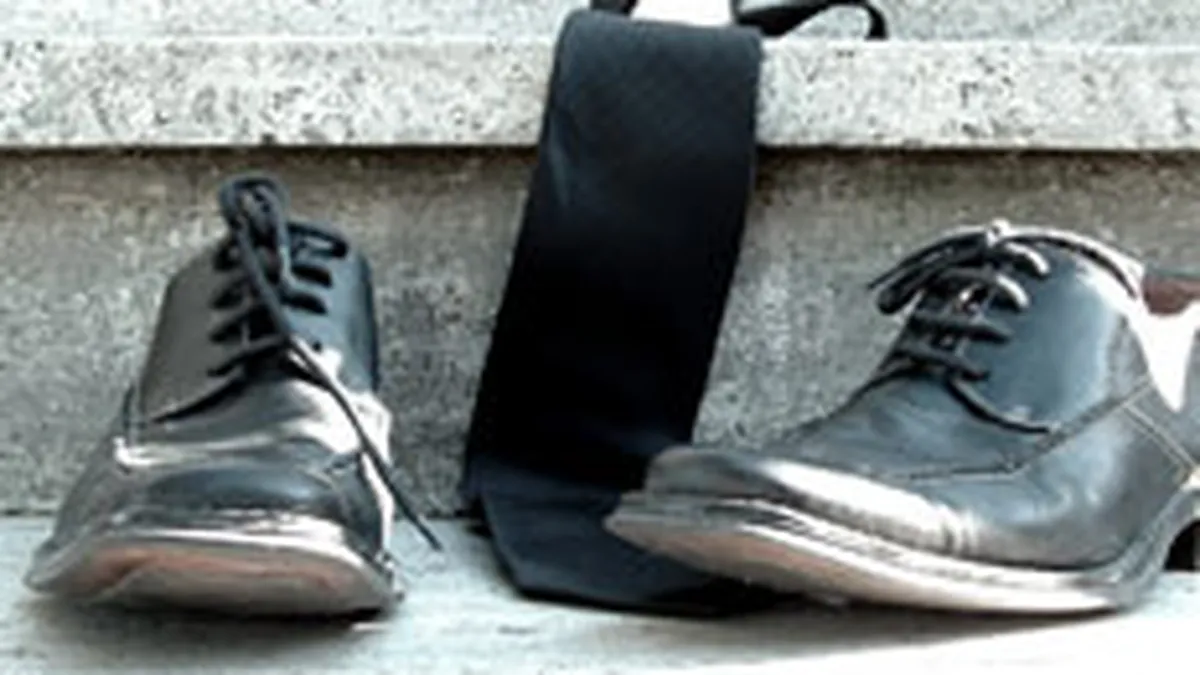 Studiu: Peste 30% dintre companiile private vor face disponibilizari in 2009