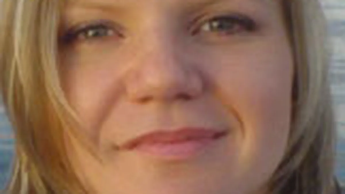 Simona Elena Bartis paraseste The Practice