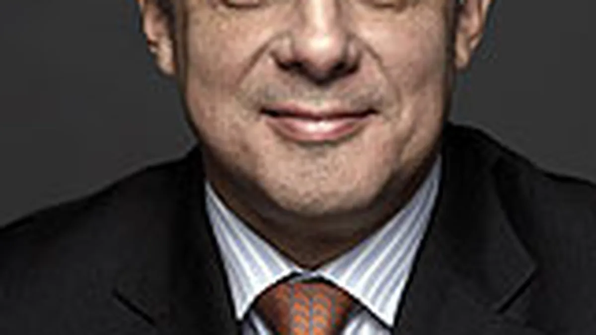 Gigaset Communication are 4 manageri noi