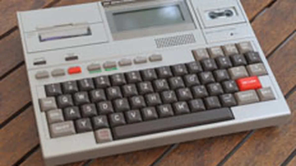 S-a gasit cel mai vechi laptop functional din Romania, in \varsta\ de 28 de ani