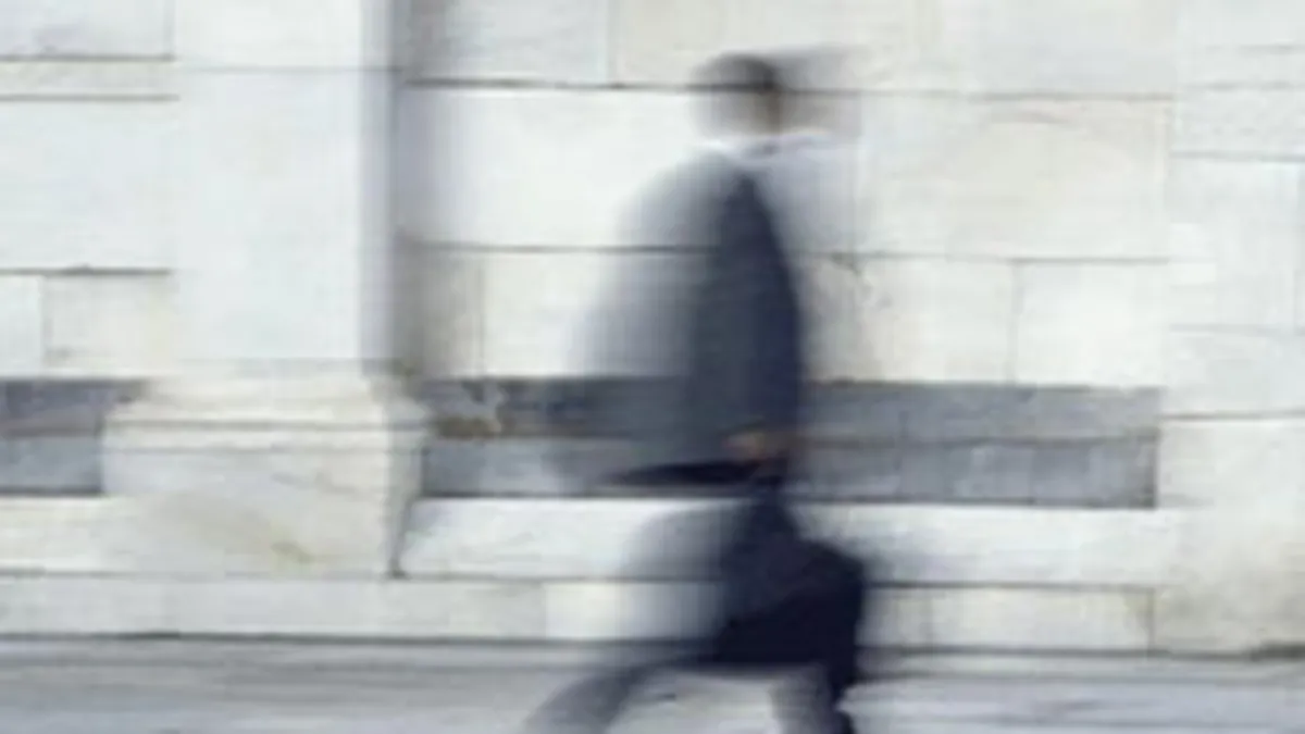 \Nisipuri miscatoare\ pentru dezvoltatorii imobiliari: Apare pericolul sa primeasca inapoi ce credeau ca au vandut