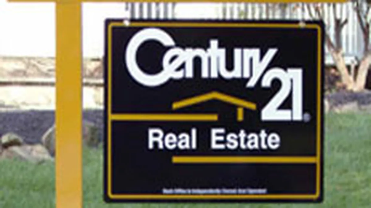 Century 21 tinteste venituri anuale de 200.000 euro din evaluare